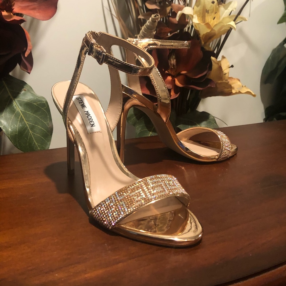 Women’s Designer Dress Shoes